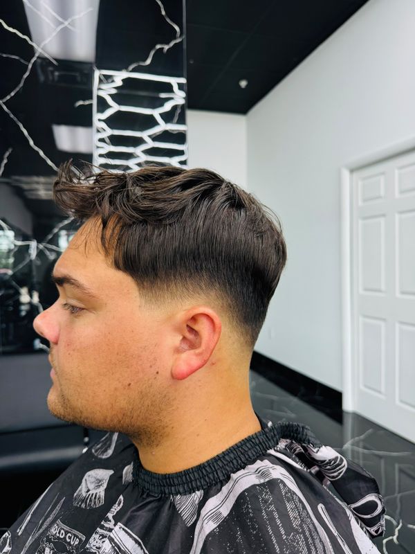 Textured fringe with a mid taper